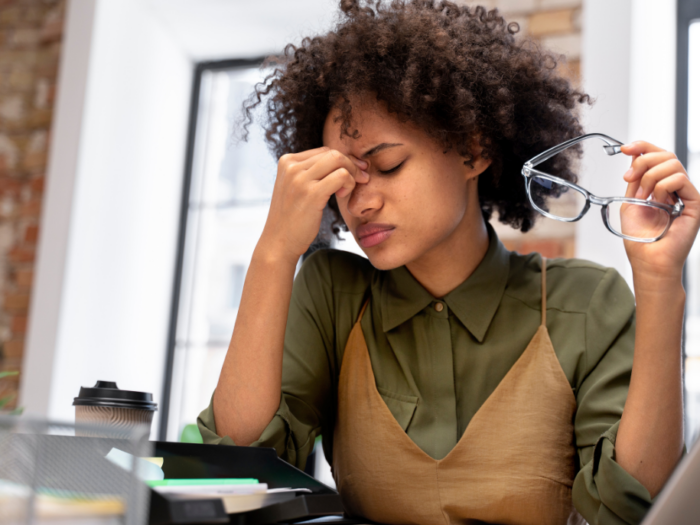 fatiga visual en el trabajo soloptical