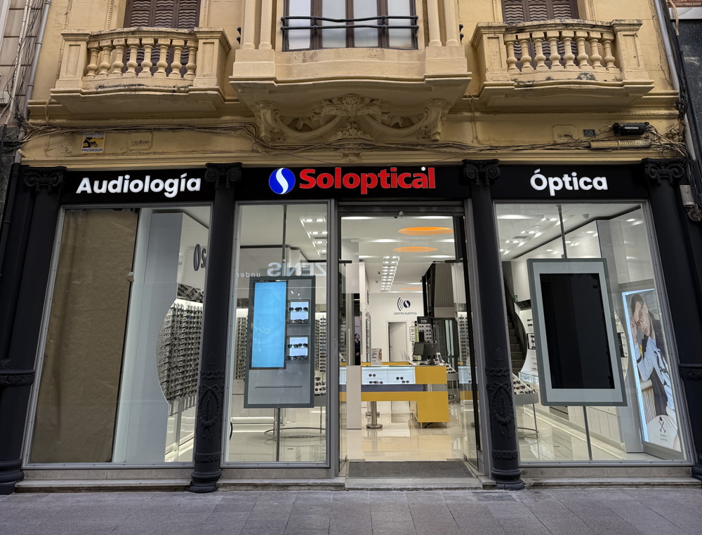 Óptica y Centro Auditivo Soloptical Calle Enmedio