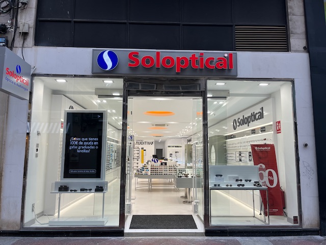 ÓPTICA Y CENTRO AUDITIVO SOLOPTICAL CORREDORA