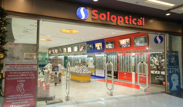 ÓPTICA SOLOPTICAL EN CENTRO COMERCIAL ALCALÁ MAGNA EN ALCALÁ DE HENARES
