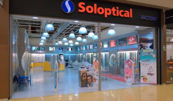 ÓPTICA Y CENTRO AUDITIVO SOLOPTICAL NOSTRUM EN MÁLAGA