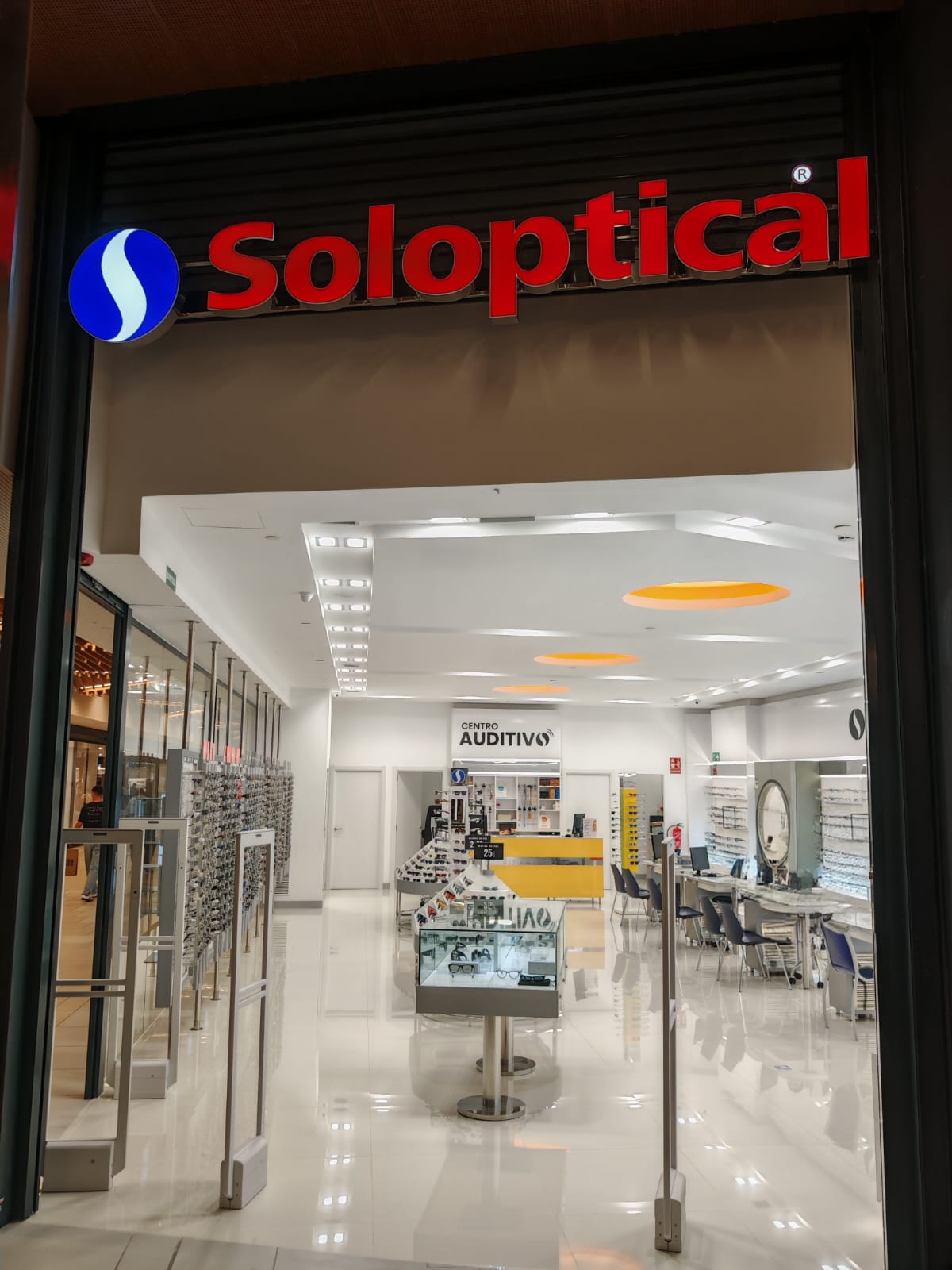 ÓPTICA SOLOPTICAL EN CENTRO COMERCIAL PARC CENTRAL EN TARRAGONA