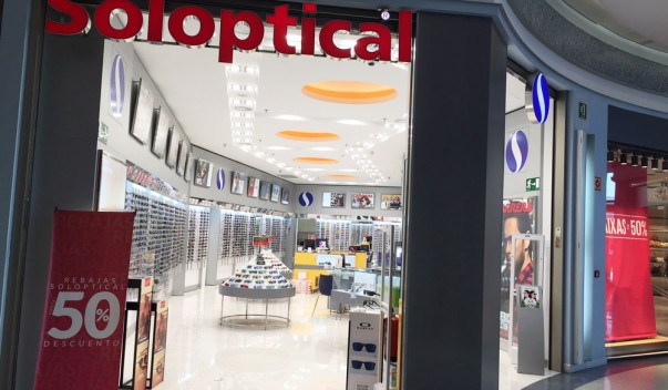 ÓPTICA SOLOPTICAL EN CENTRO COMERCIAL GRAN VÍA EN VIGO